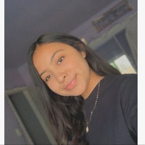 Meet your Posher, Celia